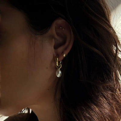 ZAYA COLLECTIVE| NINA HUGGIE EARRINGS