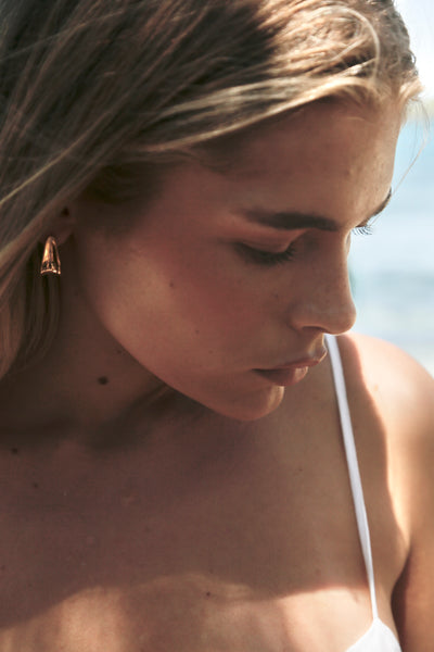 THE LINE PARIS EARRINGS GOLD | BABY LEMONADE STORE