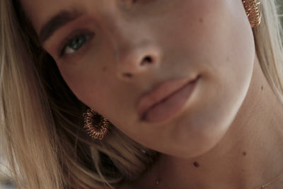 THE LINE MONACO SMALL HOOP EARRING GOLD | BABY LEMONADE STORE