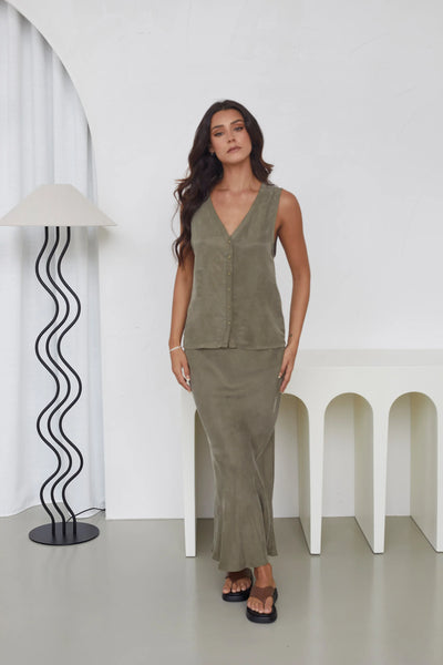 Bisk the Label Peyton Vest Moss
