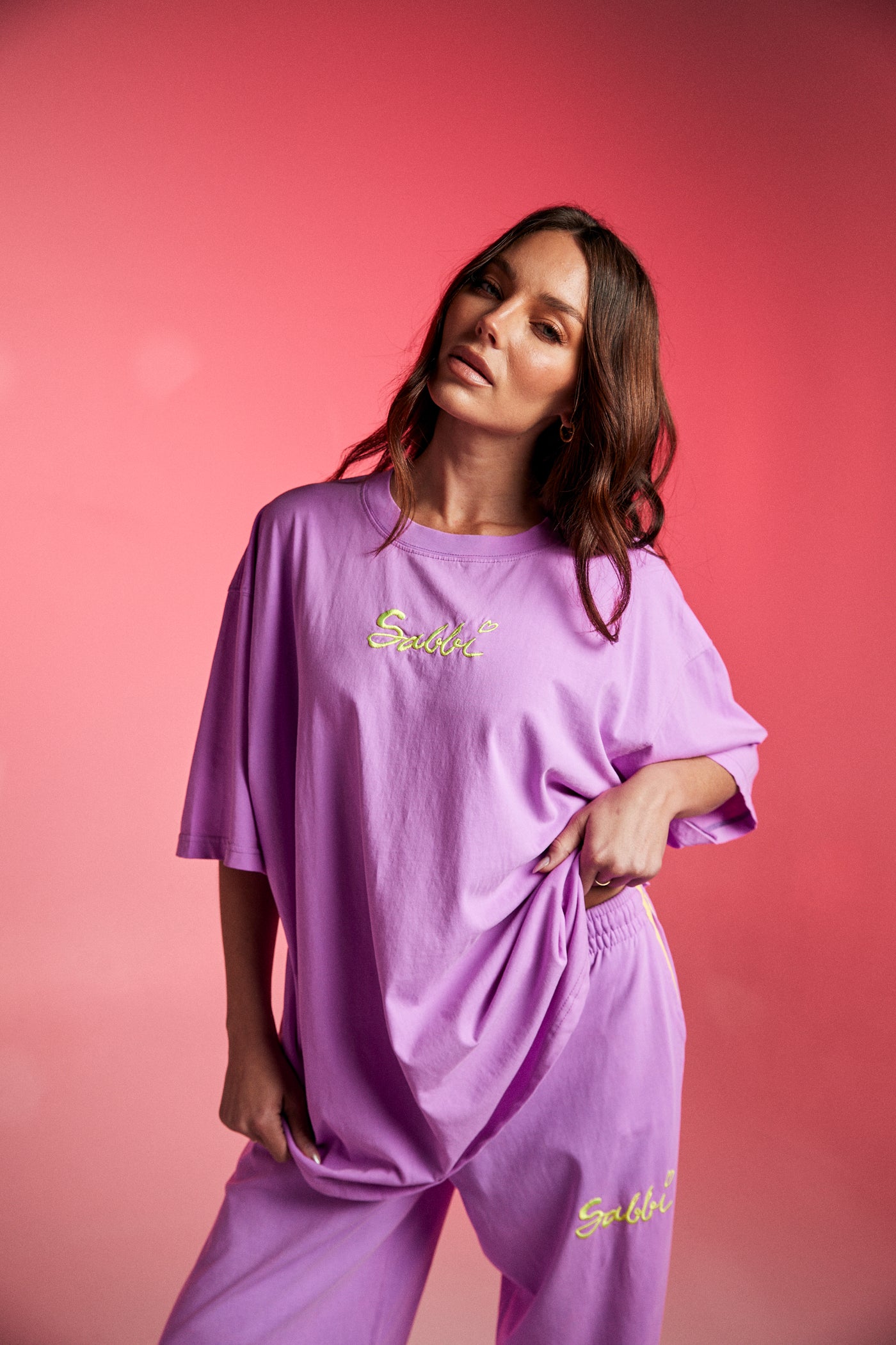 SABBI THE STAND OUT TEE FLURO PURPLE
