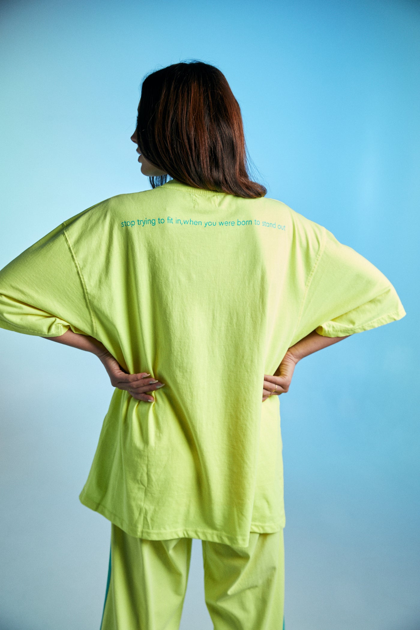 SABBI THE STAND OUT TEE FLURO YELLOW
