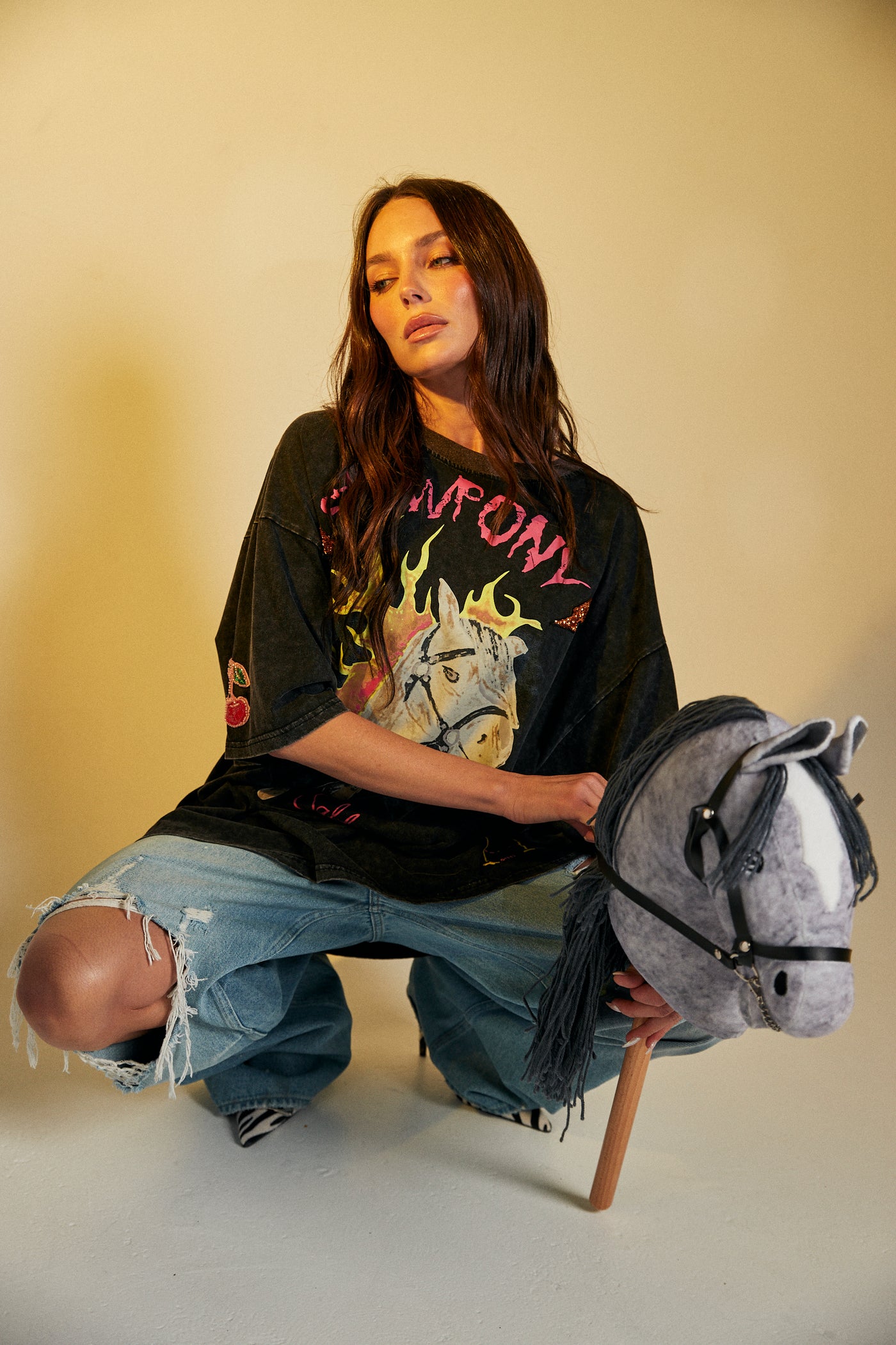 SABBI SHOW PONY TEE BLACK ACID WASH