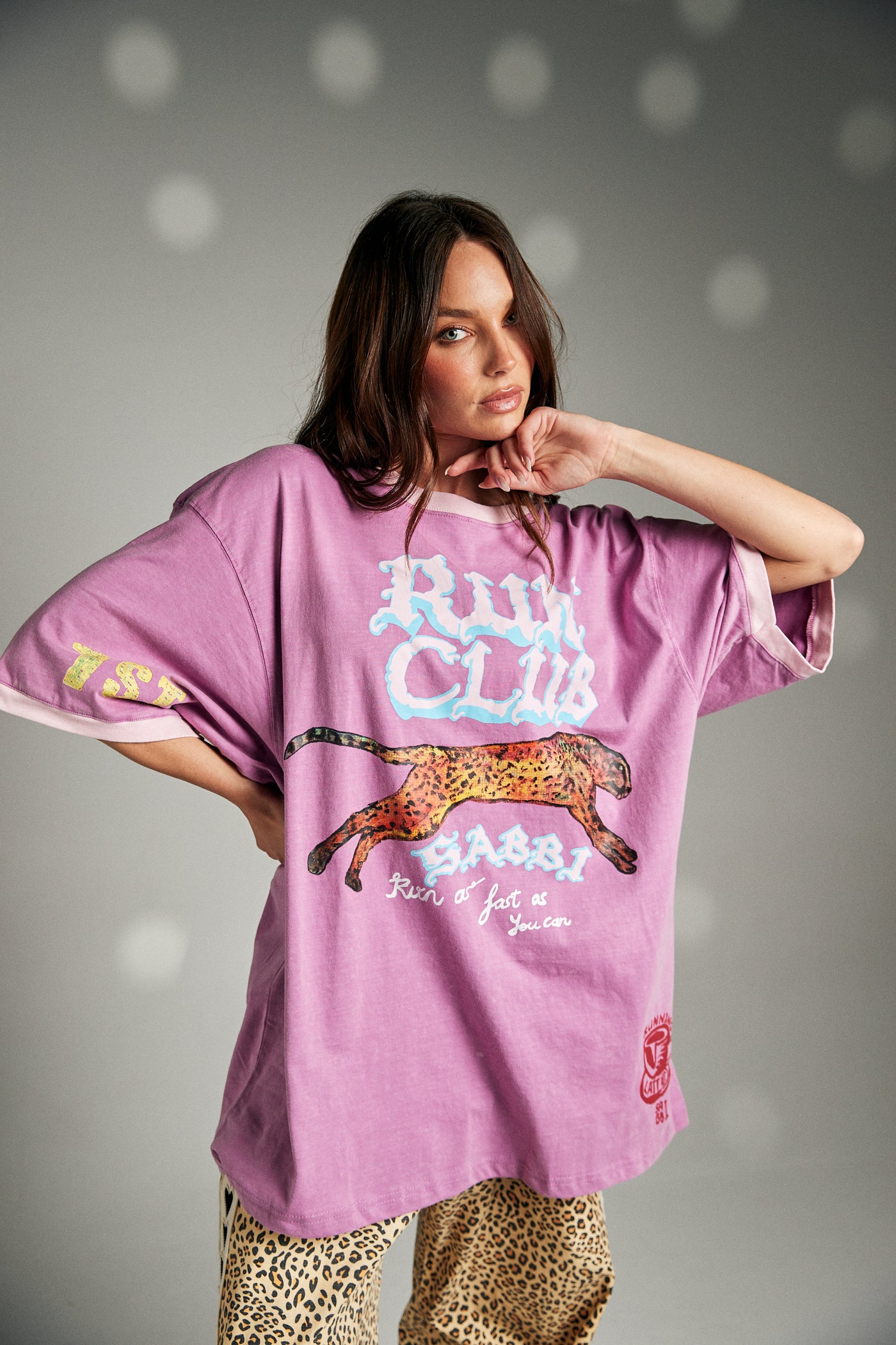 SABBI THE RUN CLUB TEE PINK
