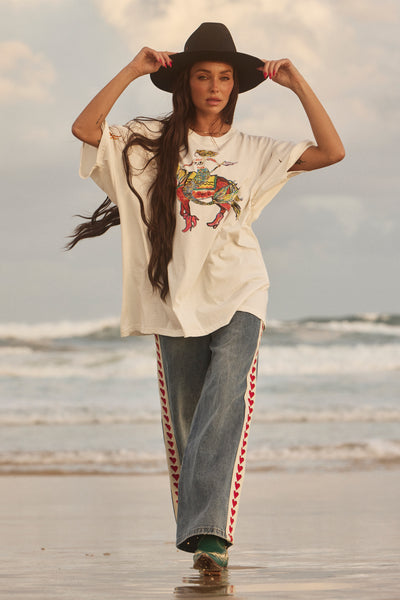 SABBI THE VERY OVERSIZED WORDS HAVE POWER TEE MARSHMALLOW