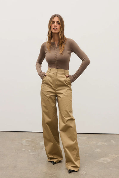FLYNN PANT LATTE
