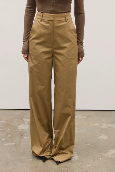 FLYNN PANT LATTE