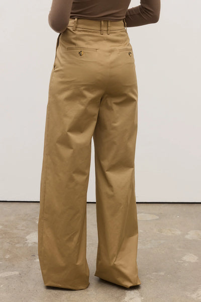 FLYNN PANT LATTE