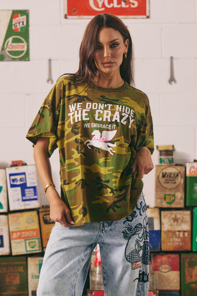 SABBI WE DON'T HIDE THE CRAZY CAMO SHORT SLEEVE COTTON TEE