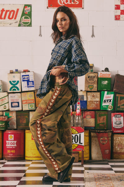 SABBI RAVING HEARTS DRILL PANTS CAMO