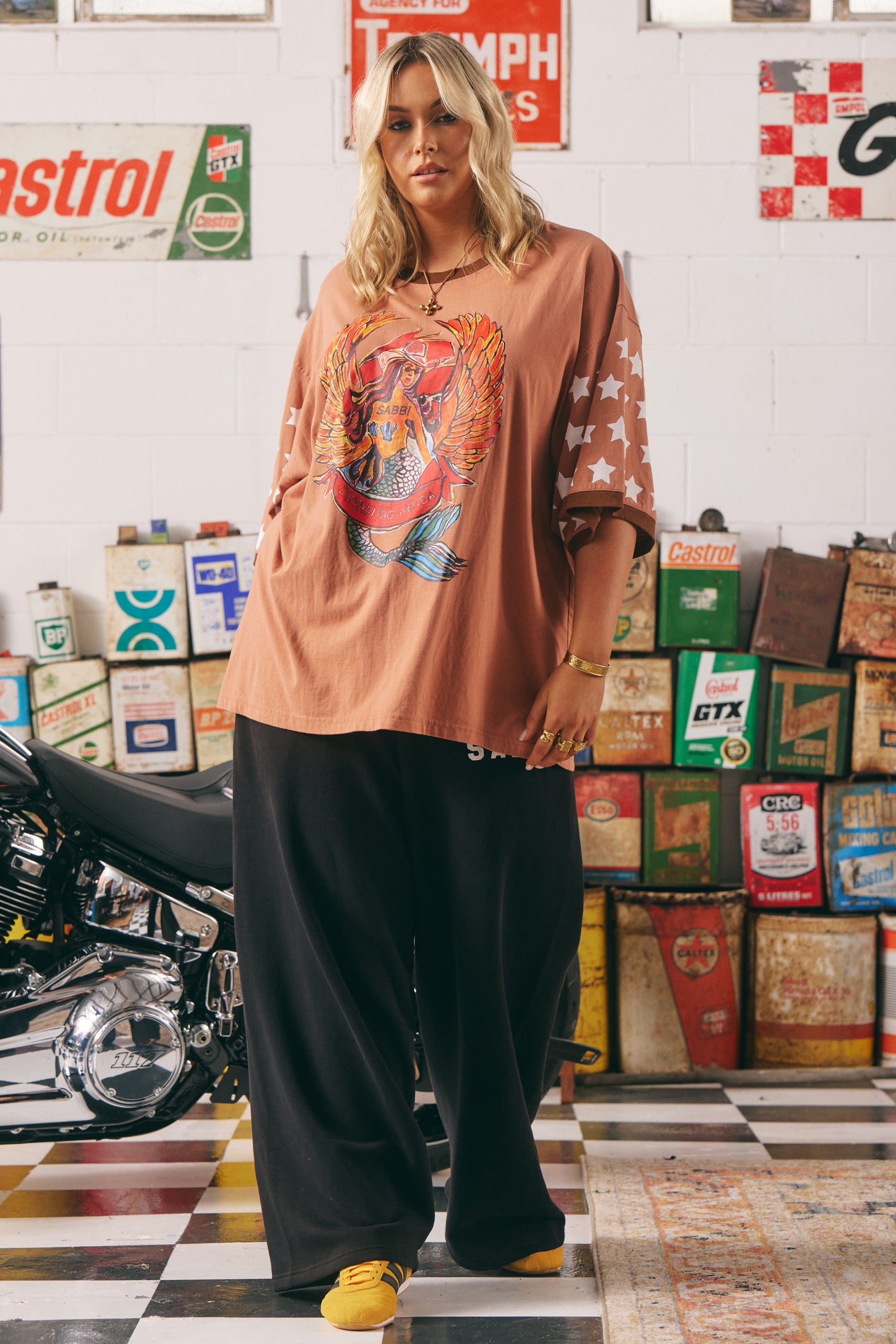 SABBI THE BIG BRENDA VERY OVERSIZED TEE CLAY