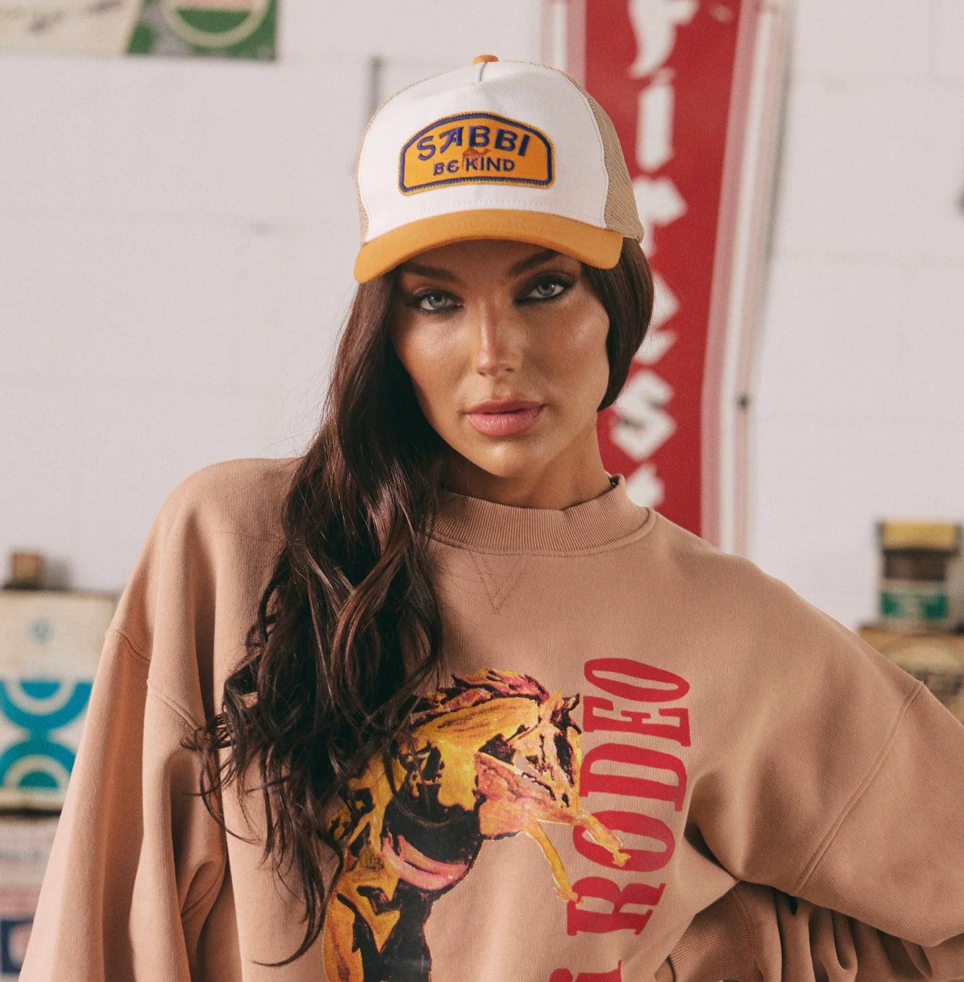 SABBI BE KIND SNAP BACK CAP
