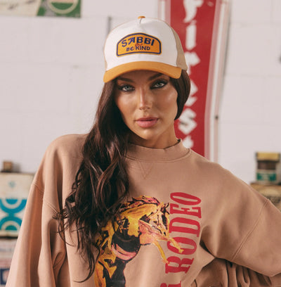 SABBI BE KIND SNAP BACK CAP