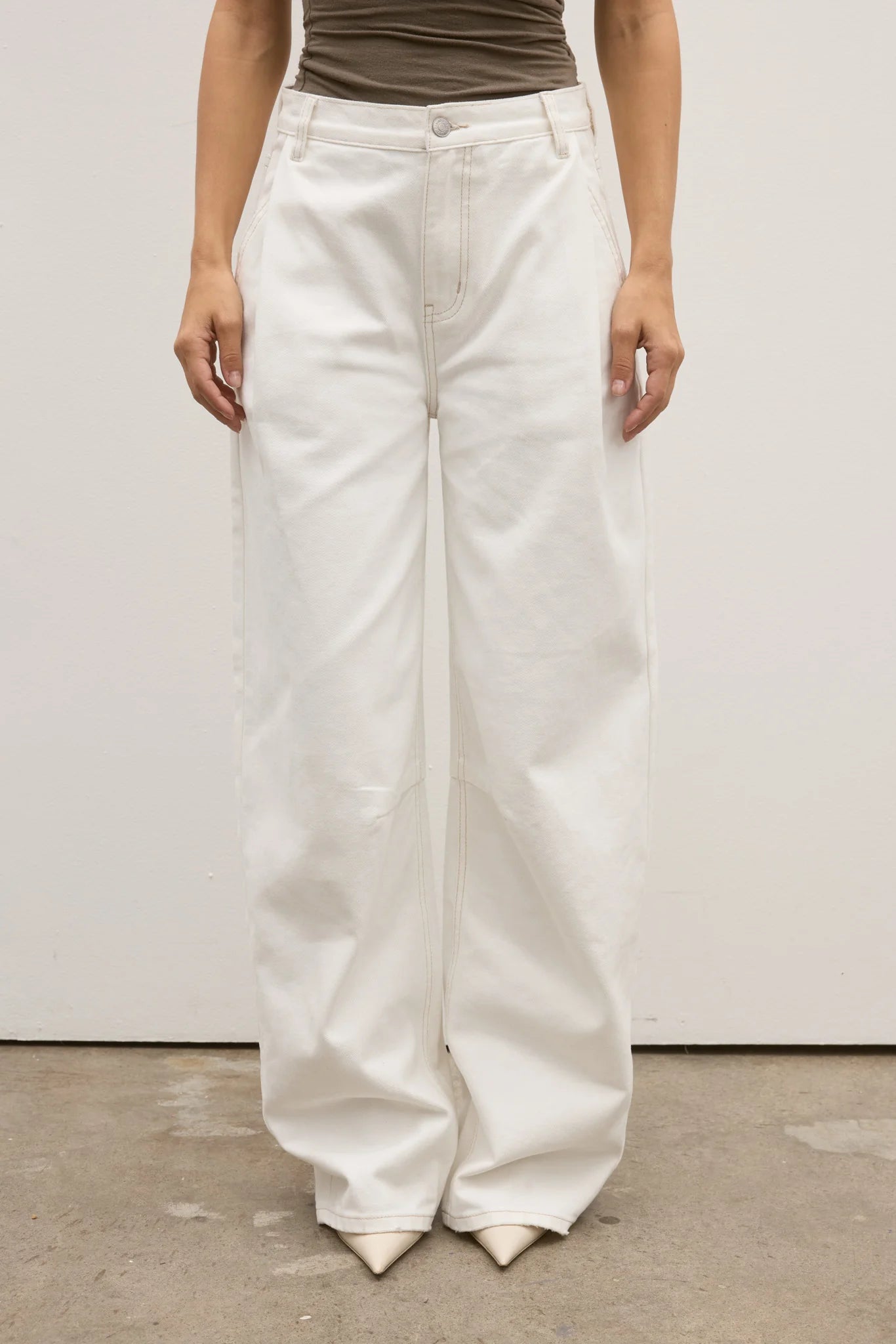 BAYSE ASTON JEAN GEISHA WHITE