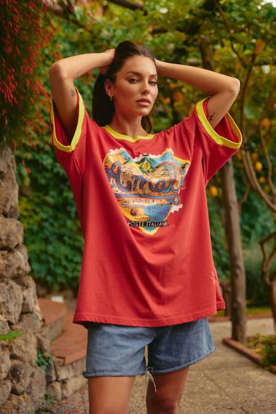 SABBI THE AMALFI LOVE NOTES  VERY OVERSIZED  TEE RED