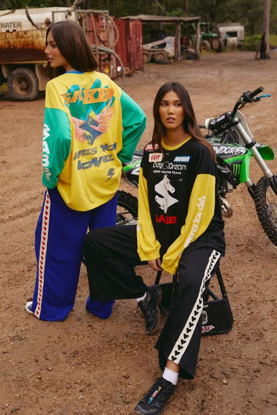 SABBI THE DON'T QUIT YOUR DAY DREAM LONG SLEEVE TEE BLACK & YELLOW 