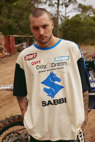 SABBI THE DON'T QUIT YOUR DAY DREAM VERY OVERSIZED TEE WHITE