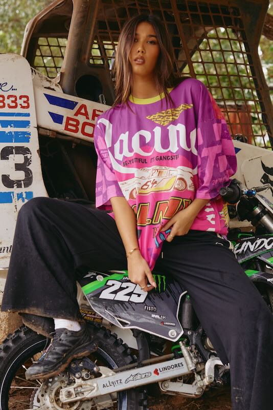 SABBI IT'S GANGSTER VERY OVERSIZED TEE PINK