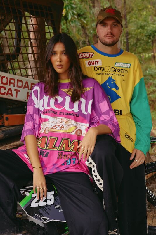 SABBI IT'S GANGSTER VERY OVERSIZED TEE PINK
