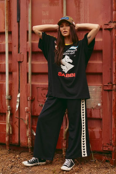 SABBI THE DON'T QUIT YOUR DAY DREAM VERY OVERSIZED TEE BLACK