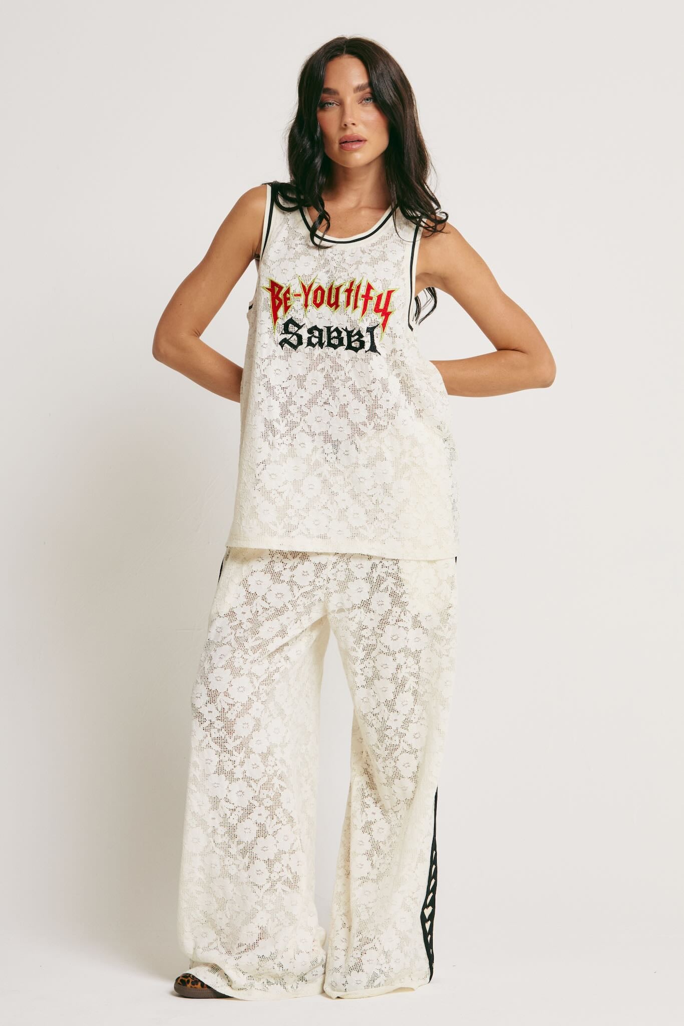 SABBI THE BE YOUTIFUL LACE SINGLET CREAM