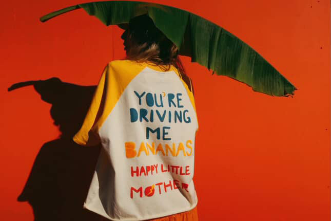 HAPPY LITTLE MOTHER THE BANANA RAGLAN TEE