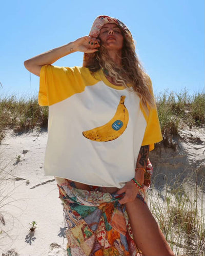 HAPPY LITTLE MOTHER THE BANANA RAGLAN TEE