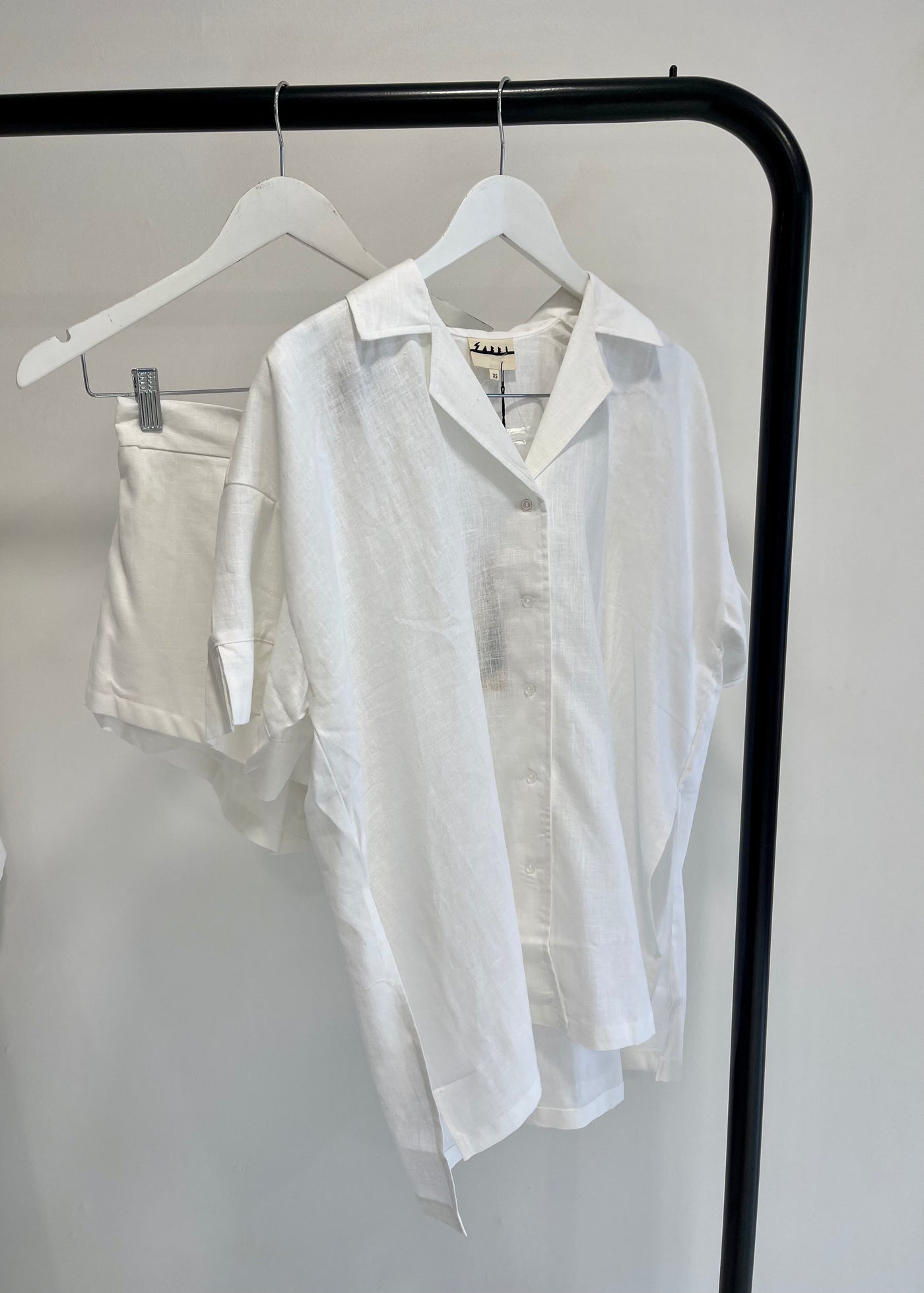 SABBI PATRON LINEN SHORT SLEEVE SHIRT WHITE