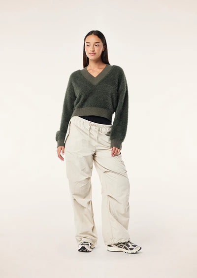 PE NATION GREENPOINT V-NECK KNIT CAVIAR