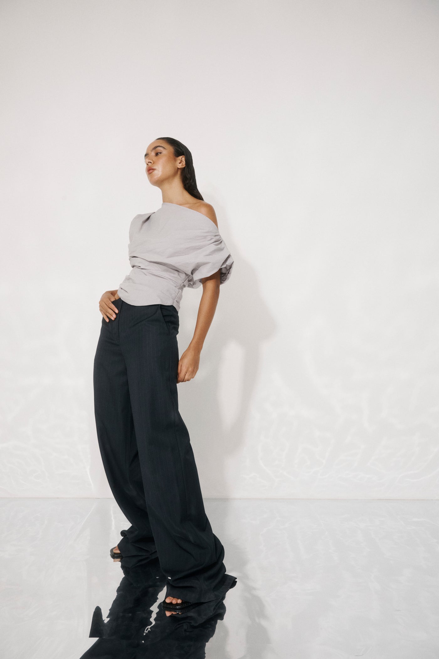 ONE OF OTHERS HENRI TOP DOVE GREY 