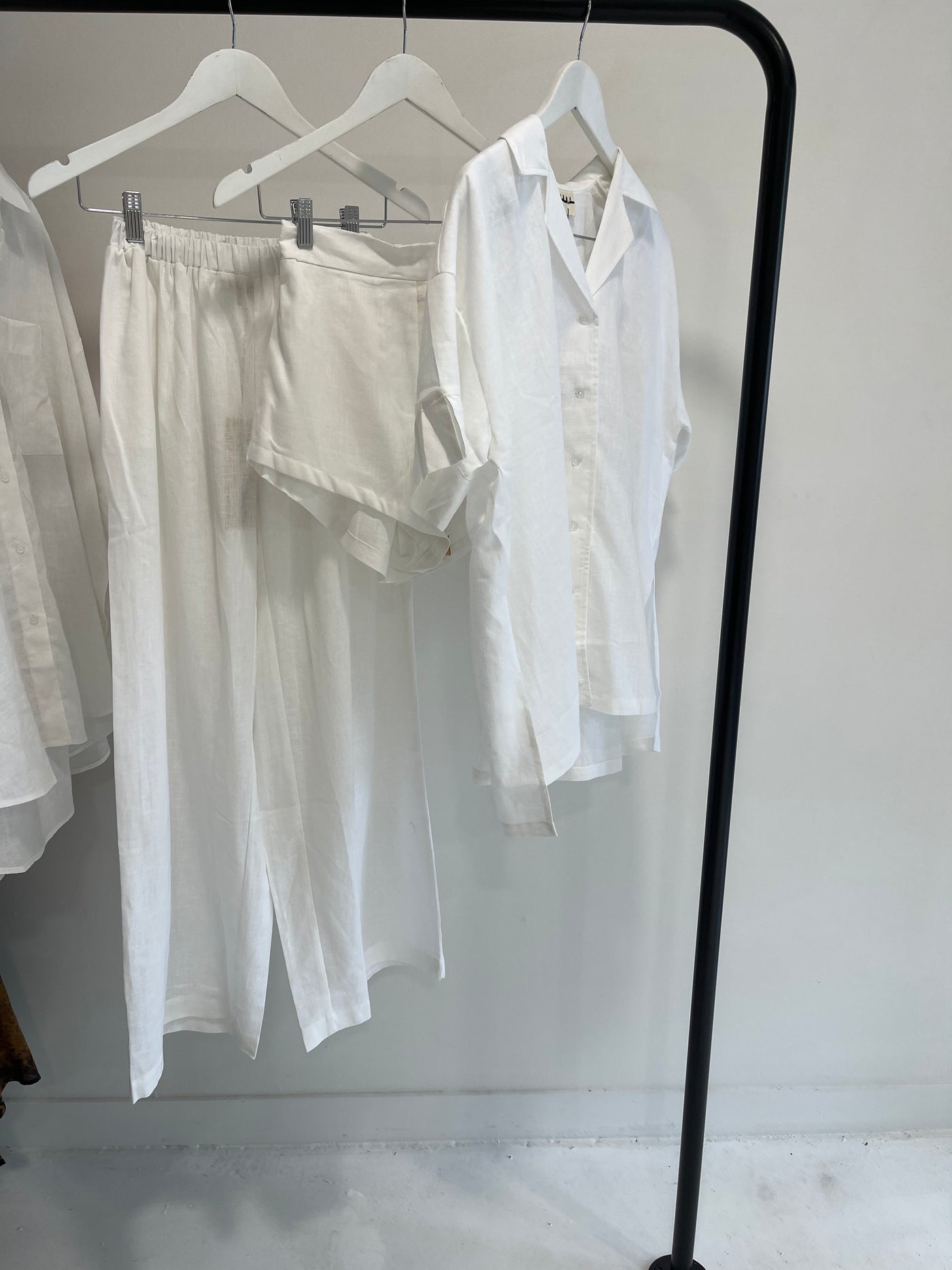 SABBI PATRON LINEN SHORT SLEEVE SHIRT WHITE