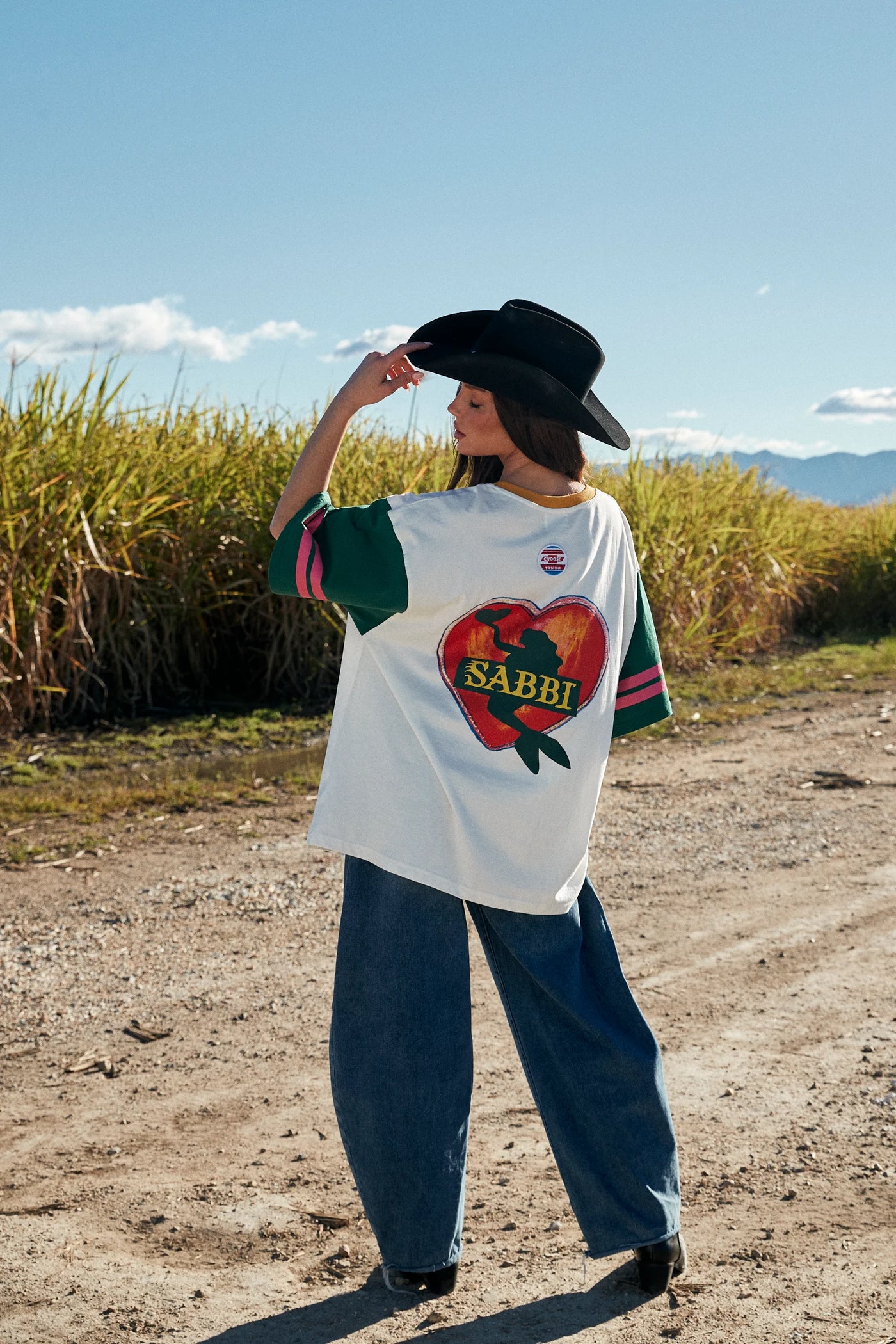 SABBI THE VERY OVERSIZED BEYOUTIFUL HOTEL TEE MARSHMALLOW
