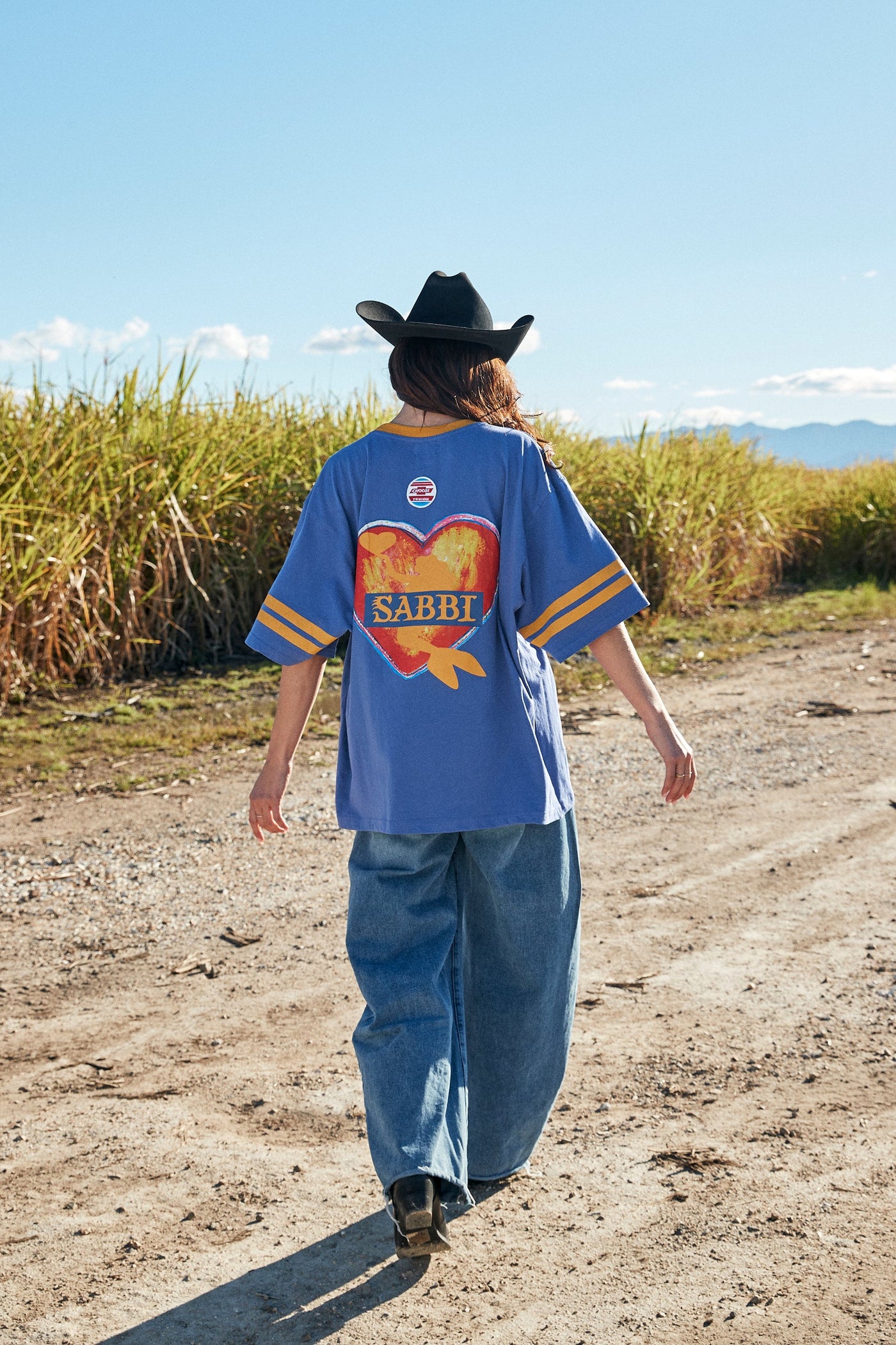 SABBI THE VERY OVERSIZED BEYOUTIFUL HOTEL TEE BLUE