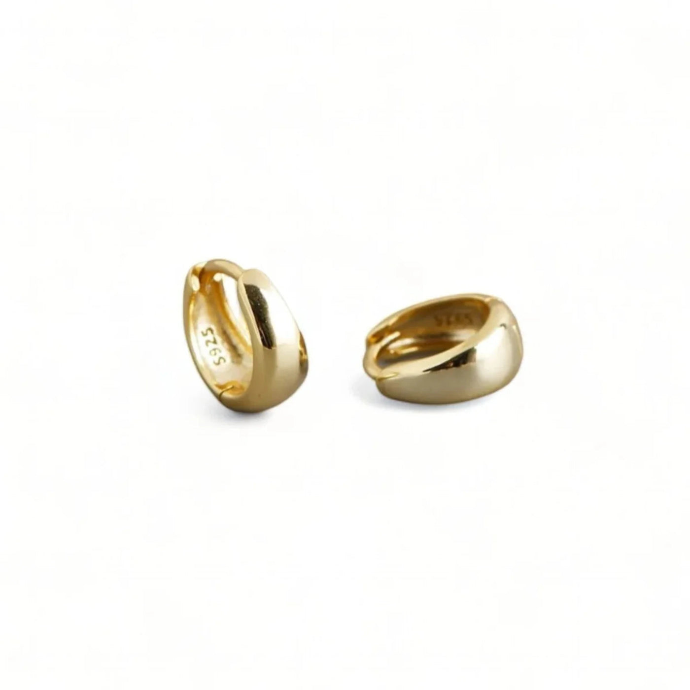 ZAYA COLLECTIVE| NINA HUGGIE EARRINGS
