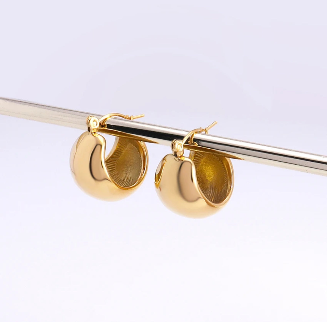THE LINE PABLO EARRINGS GOLD | BABY LEMONADE STORE