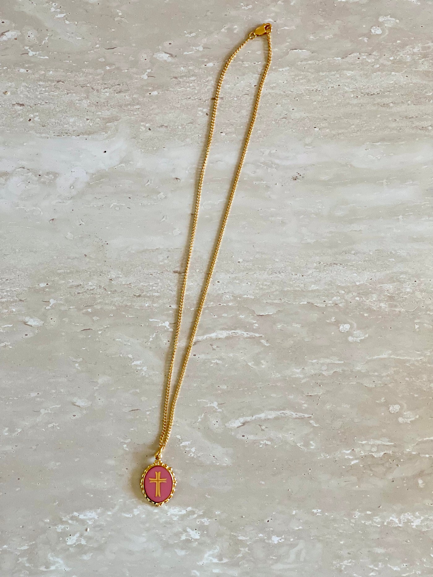 NIKKI ROSSE THE CROSS PENDANT PINK