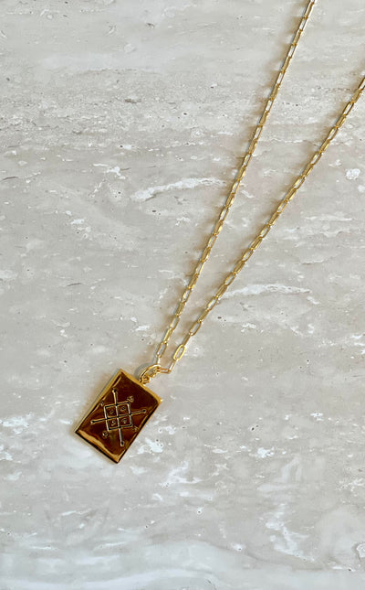 NIKKI ROSS LOVER OF FATE PENDANT GOLD