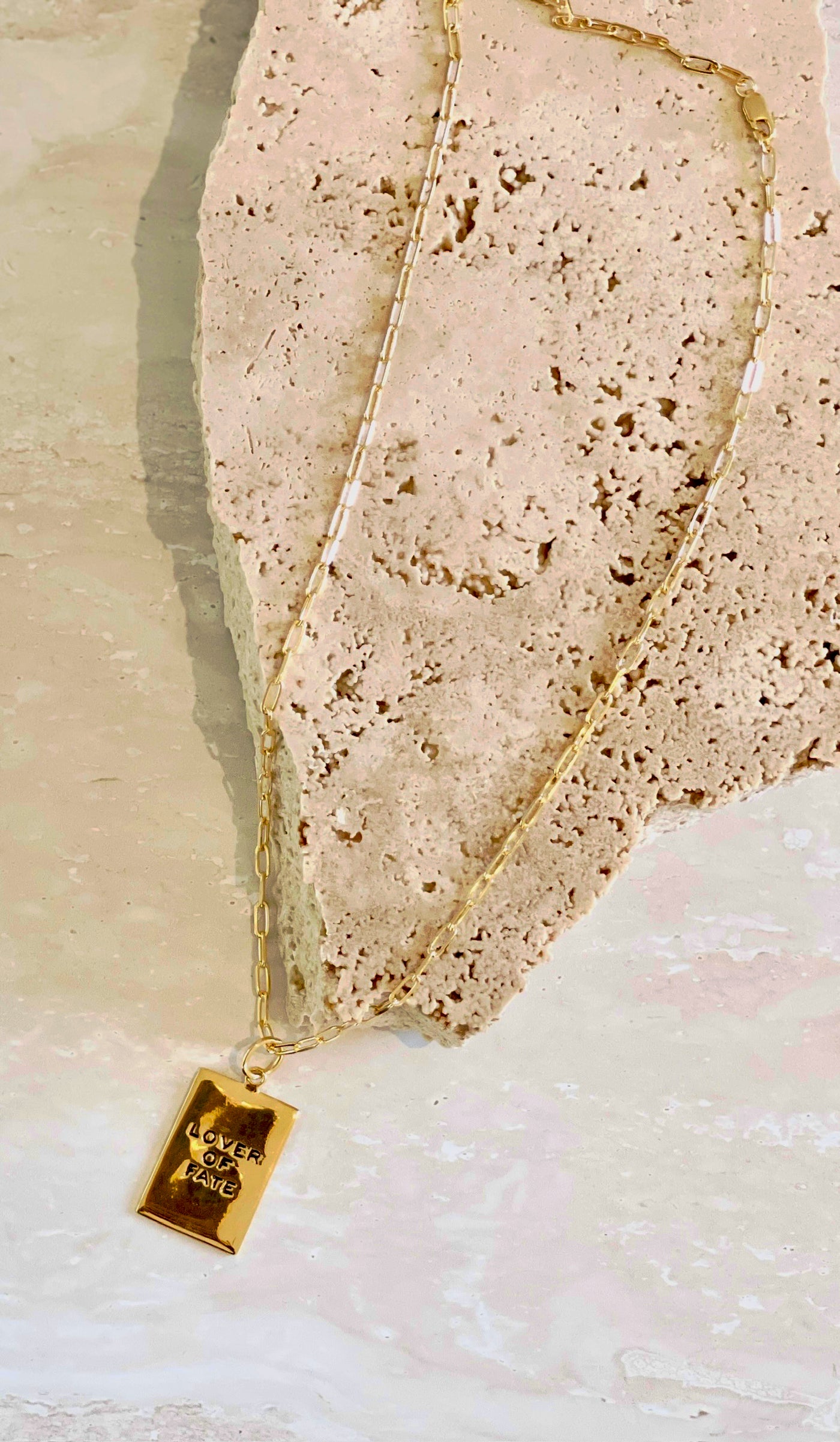 NIKKI ROSS LOVER OF FATE PENDANT GOLD