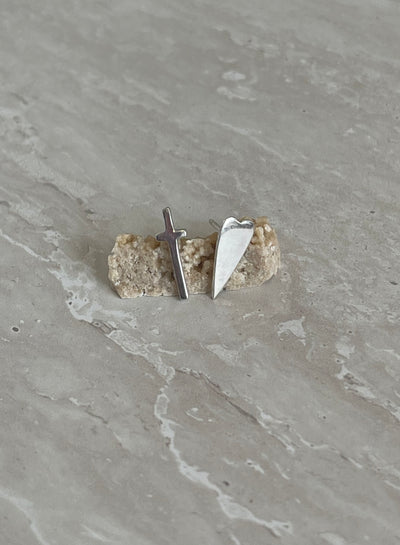 NIKKI ROSS THE HEART STUD SILVER