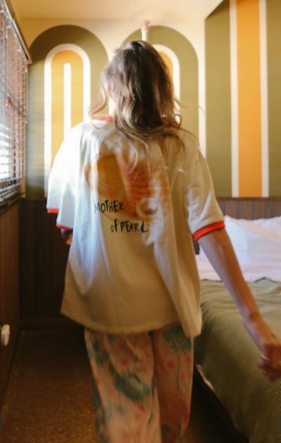 HAPPY LITTLE MOTHER MOTHER PEARL TEE