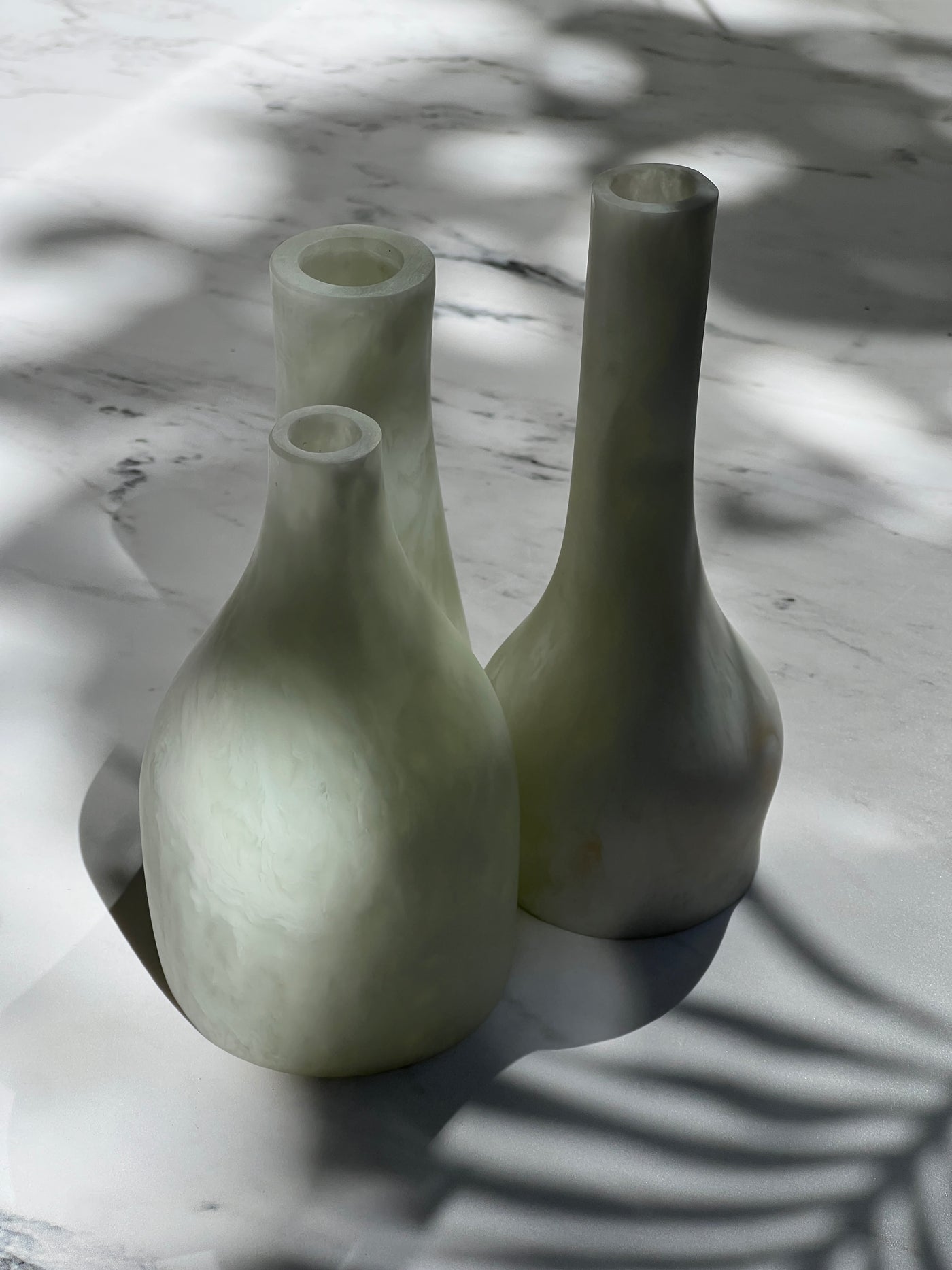 The Beaker Vase White