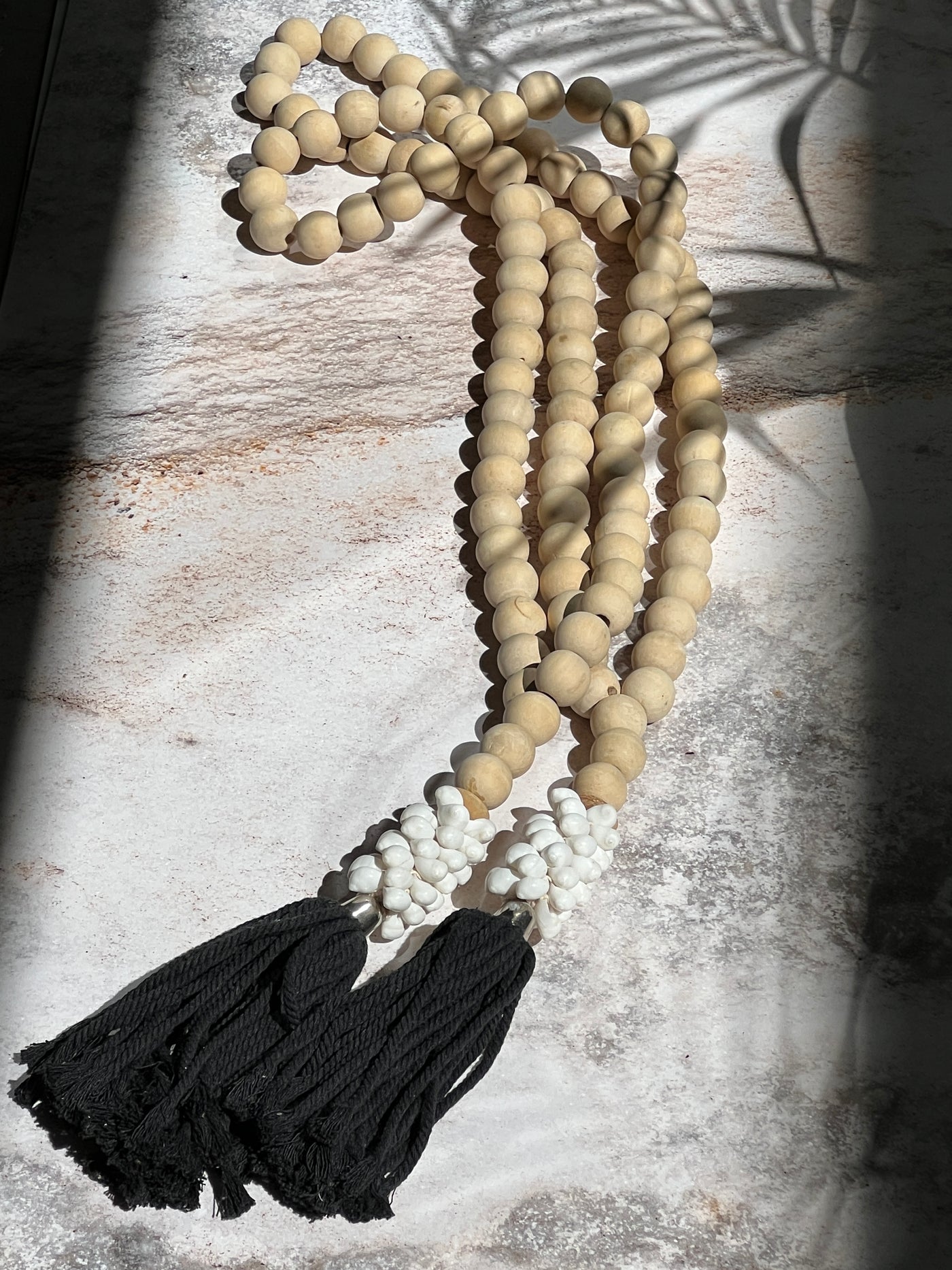 CASTAWAY SHELL TASSEL XL