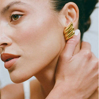 ZAYA COLLECTIVE| ANGELICA EARRINGS