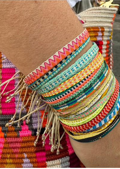 GUANBANA HANDMADE BRACELET