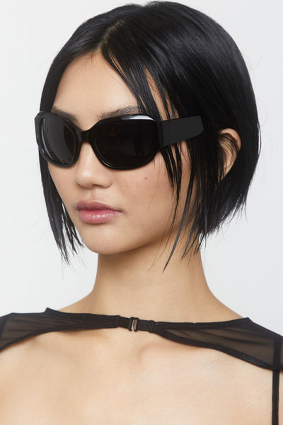 SHEVOKE JEN 001 SUNGLASSES BLACK