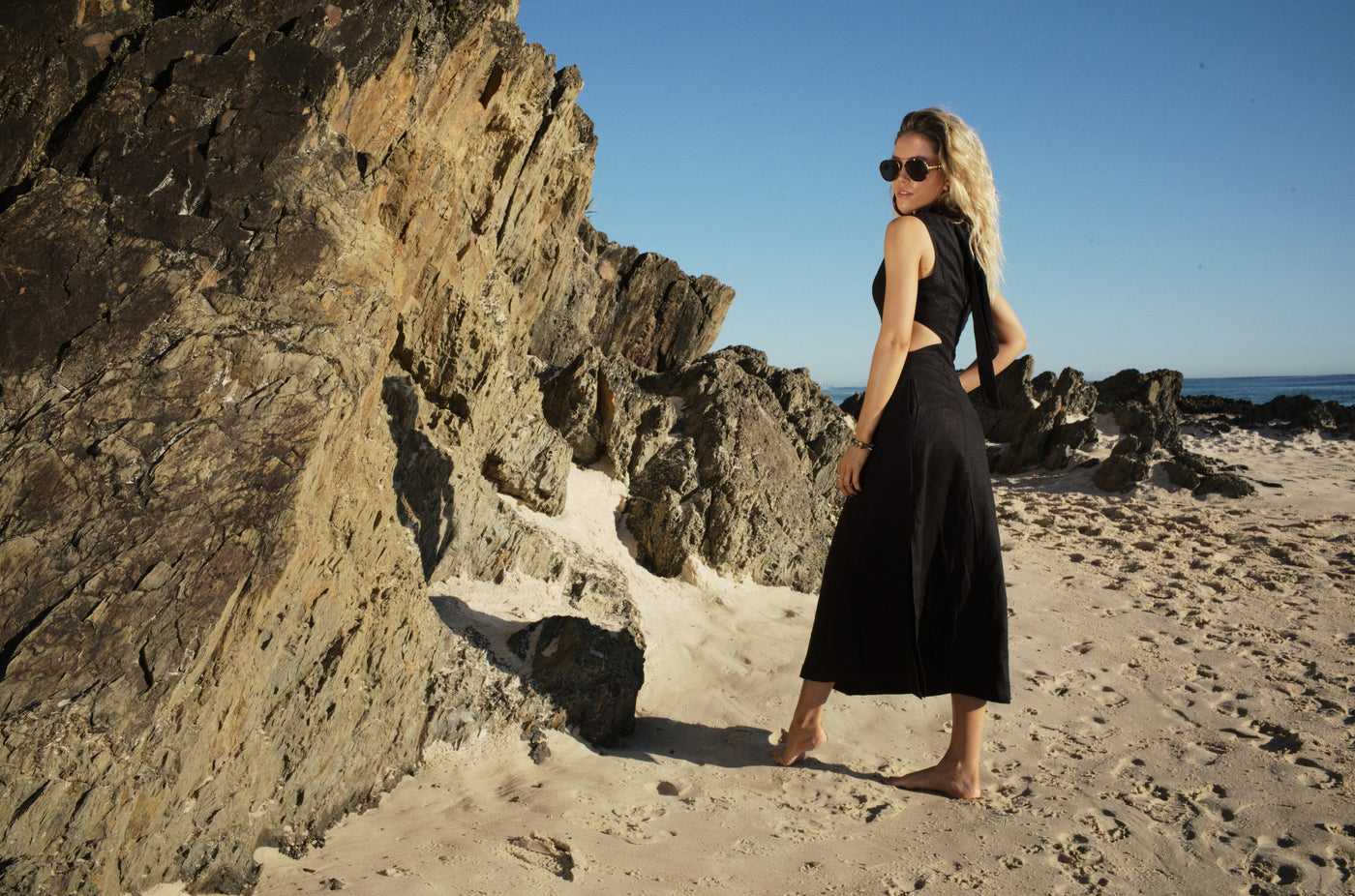 SOVERE/STUDIO VIRTUE MIDI DRESS BLACK BABY LEMONADE