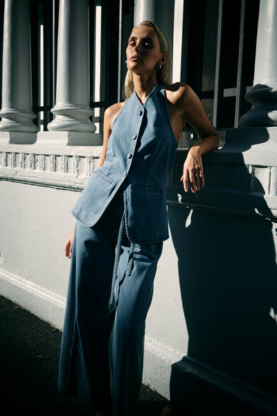 EVERLEIGH HALTER VEST DENIM