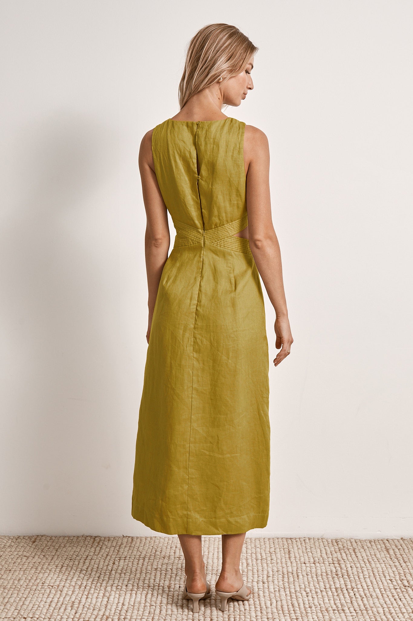 Mon Renn Bask linen midi dress Agave