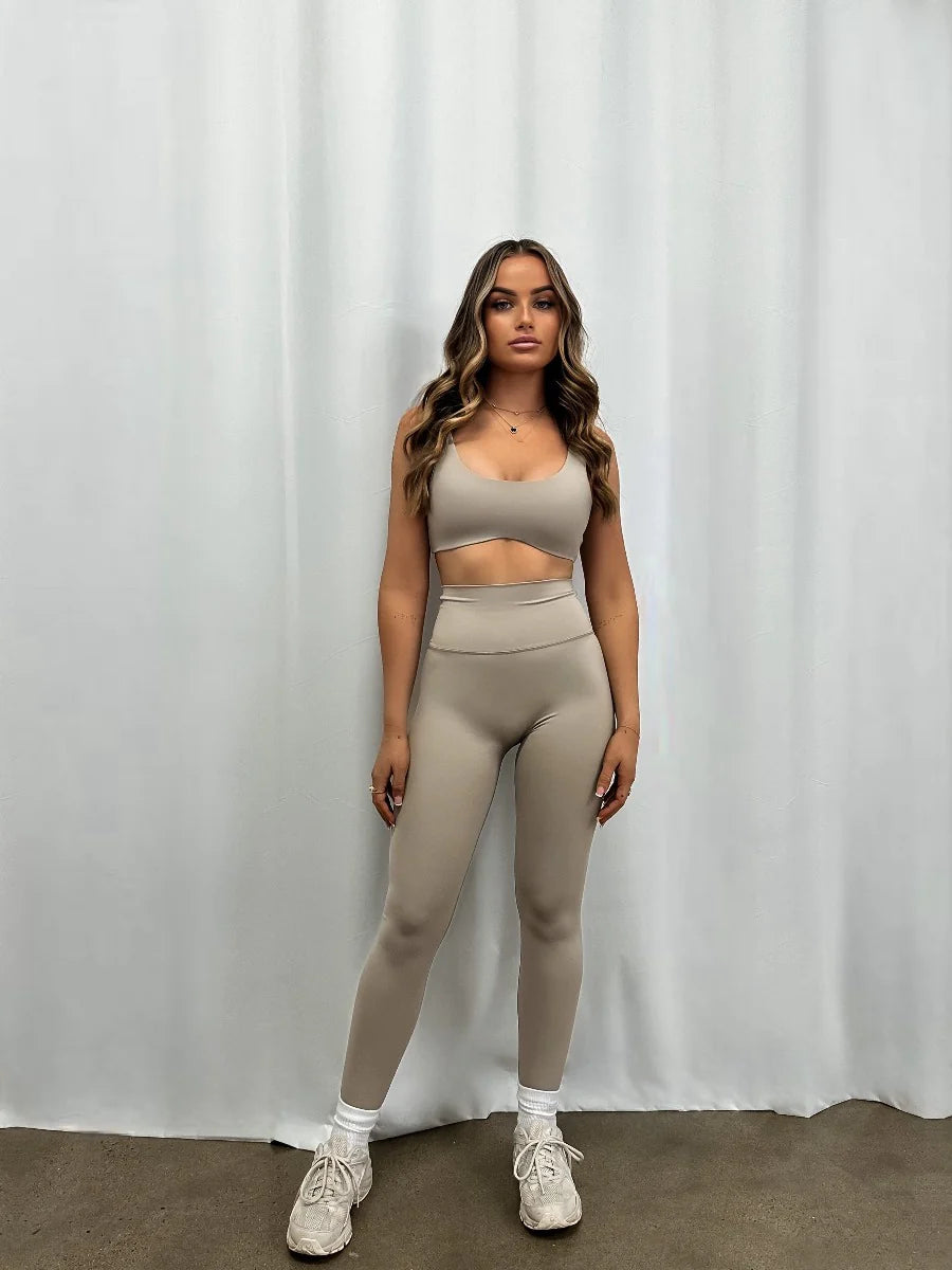 MAIA THE LABEL MYRA ESSENTIAL LEGGINGS LATTE