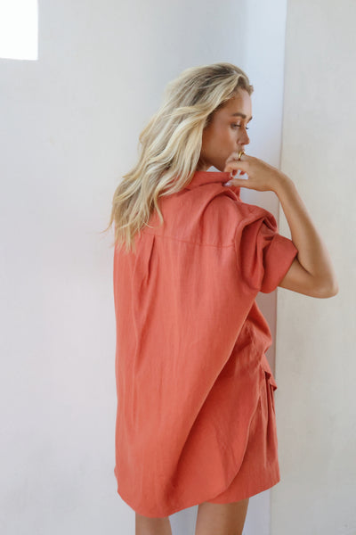 THE LINE | BOWIE SHORT SLEEVE LINEN SHIRT AMBER | BABY LEMONADE STORE